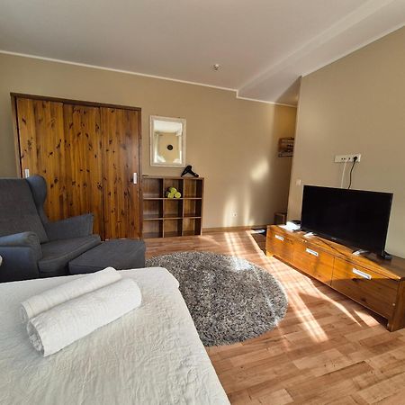 Klara Apartment Tartu Buitenkant foto