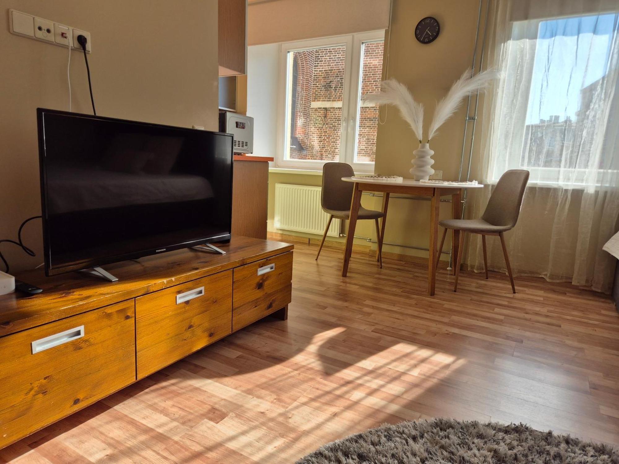 Klara Apartment Tartu Buitenkant foto