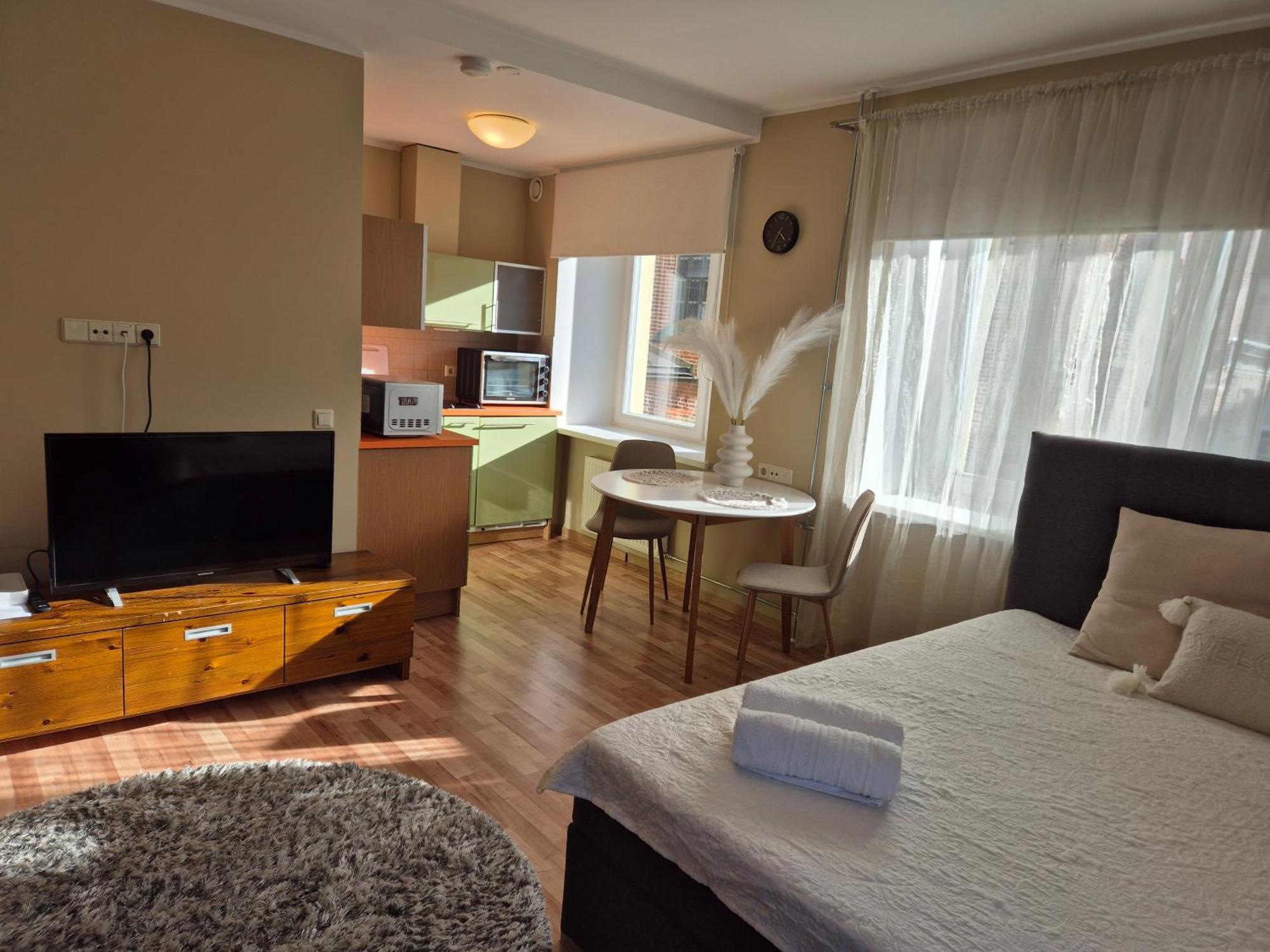 Klara Apartment Tartu Buitenkant foto