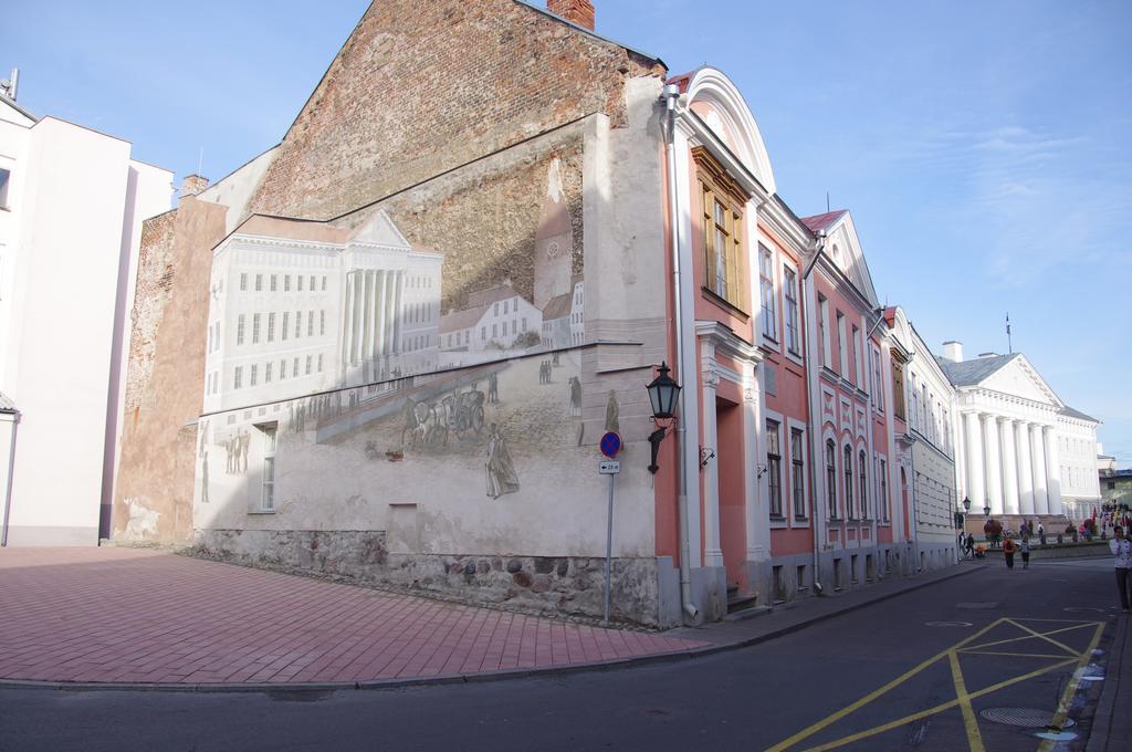 Klara Apartment Tartu Buitenkant foto